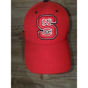 north carolina state wolfpack Strapback Hat Top Of The World